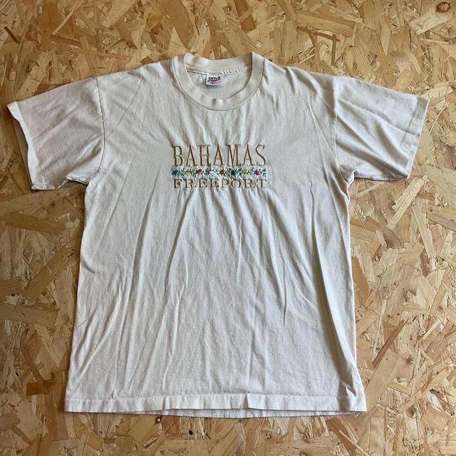 Vintage Men's T-shirt - Cream - L on Productcaster.