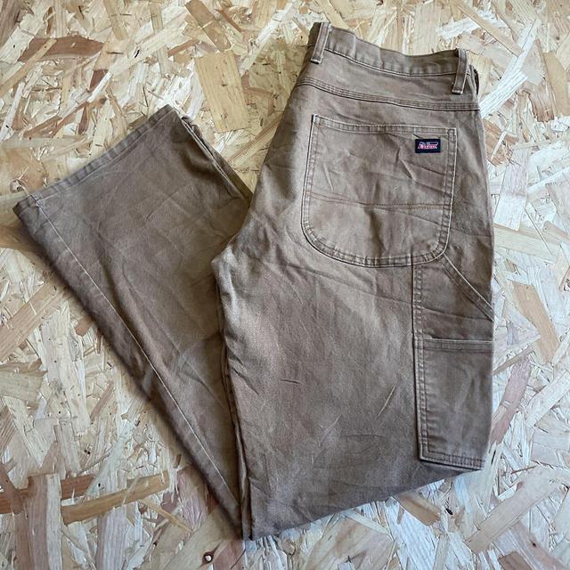 Dickies Men's Trousers - Brown - 36" on Productcaster.