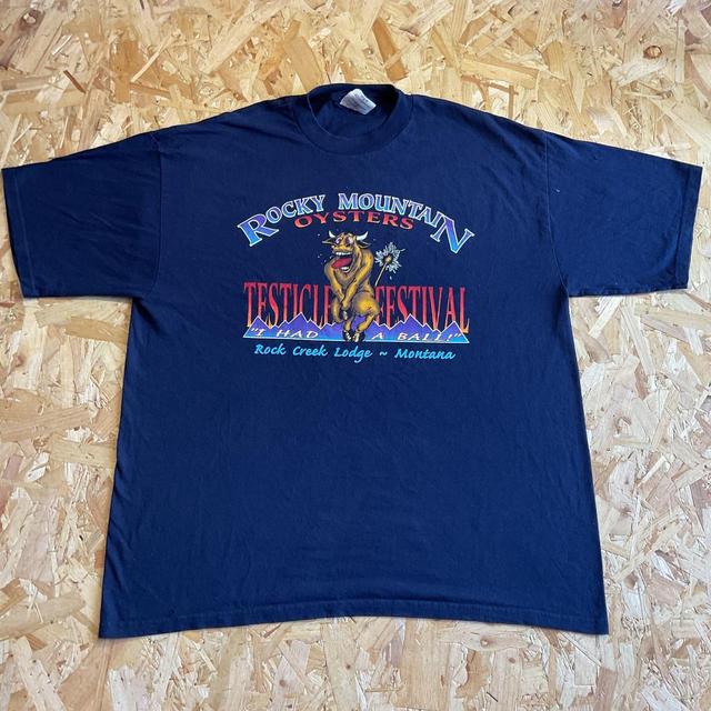 Fruit of the Loom Men's T-shirt - Navy - XL on Productcaster.