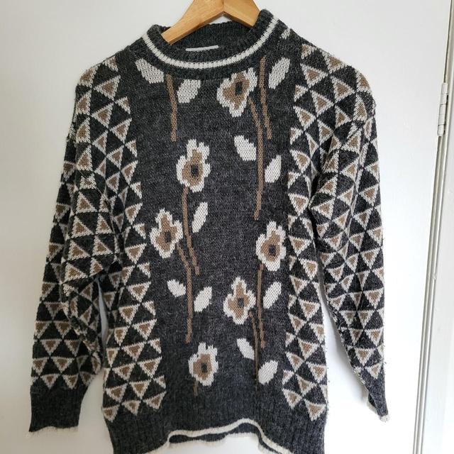 Vintage Women's Jumper - Grey/Multi - 12 on Productcaster.