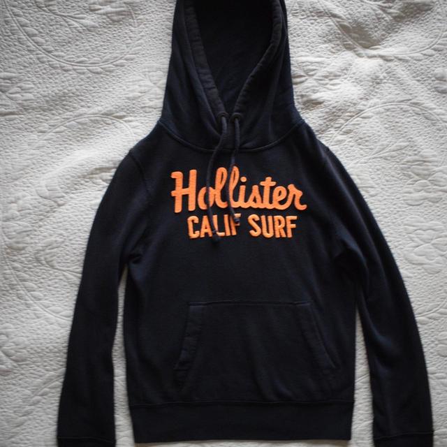 Hollister Co. Men's Hoodie - Black/Orange - S on Productcaster.