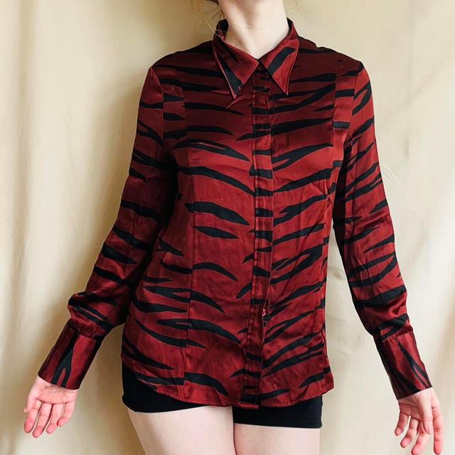 Ganni Women's Shirt - Black/Burgundy - 8 on Productcaster.