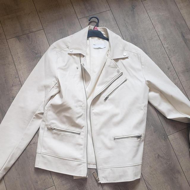 Preloved Women's Faux leather Jacket - White - UK 14 on Productcaster.