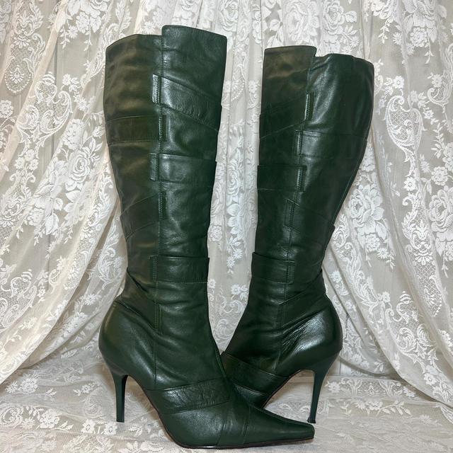 Vintage Women's Military Boots - Green - UK 6 on Productcaster.