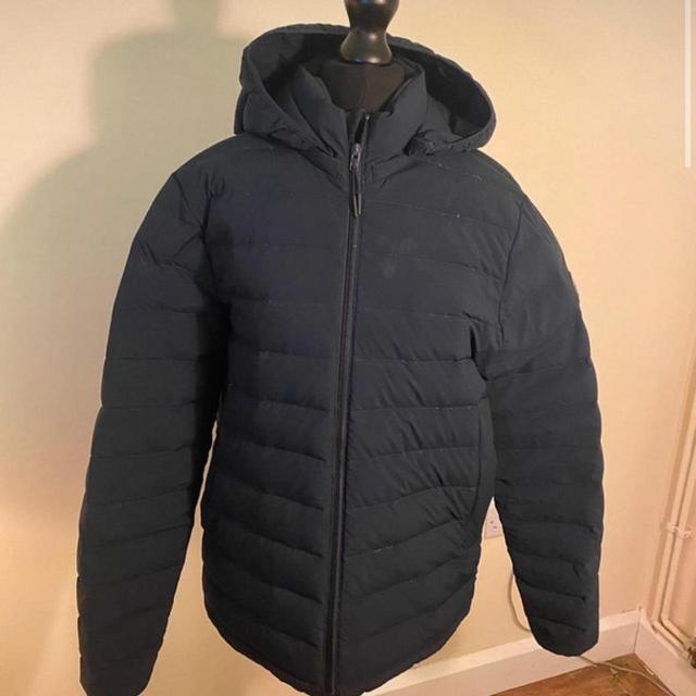 Abercrombie & Fitch Men's Puffer Jacket - Navy - XS on Productcaster.