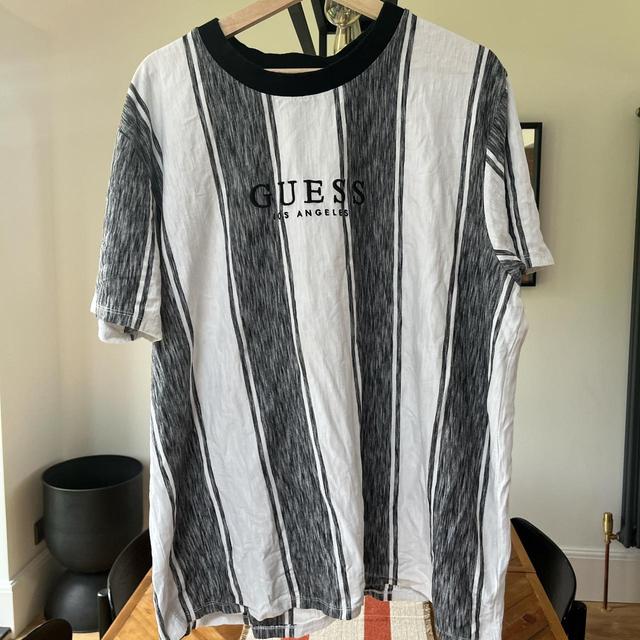 Guess Men's T-shirt - Black/White - XL on Productcaster.