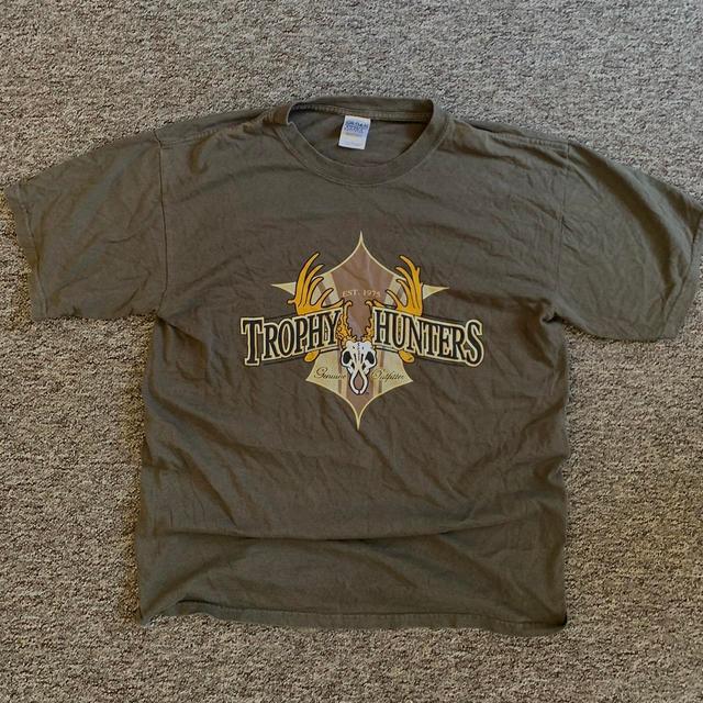 American Vintage Men's T-shirt - Khaki - L on Productcaster.