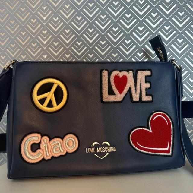 Love Moschino Women's Bag - Navy/Blue on Productcaster.