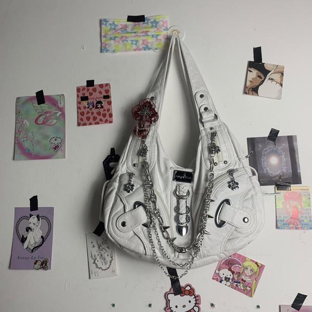 Reworked Women's Shoulder bags - White on Productcaster.