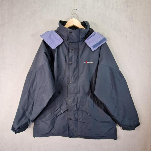 Berghaus Men's Coat - Navy - XXL on Productcaster.