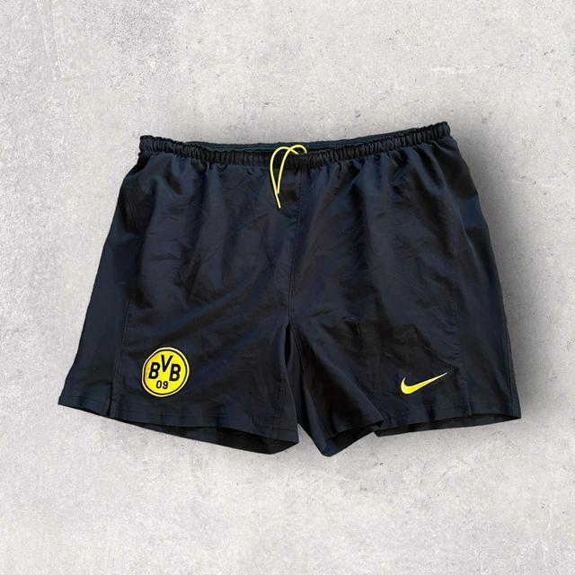 Nike Men's Shorts - Yellow/Black - XL on Productcaster.