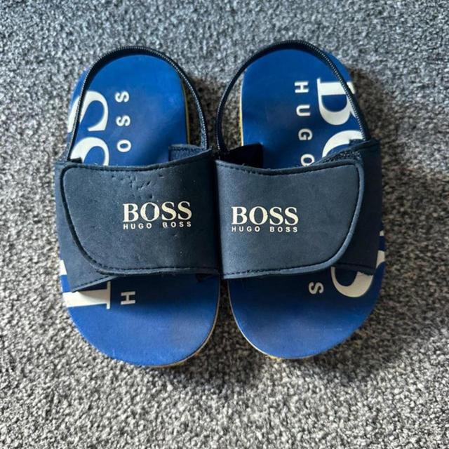 Hugo Boss Kids' Sandals - Navy/Blue - 7-7.5 on Productcaster.