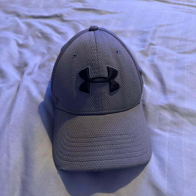 Under Armour Men's Caps - Grey on Productcaster.