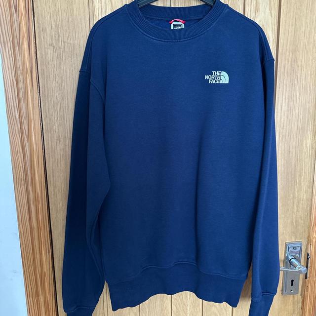 The North Face Women's Sweatshirt - Navy/White - M on Productcaster.