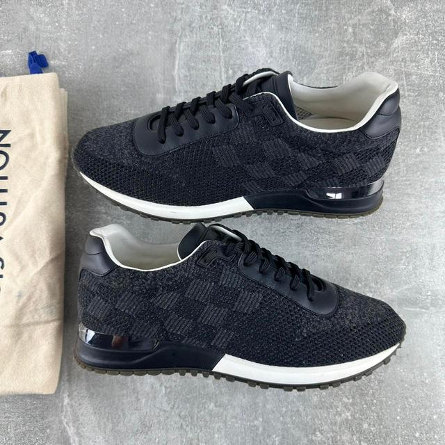 Louis Vuitton Men's Trainers - Black - UK 6 on Productcaster.