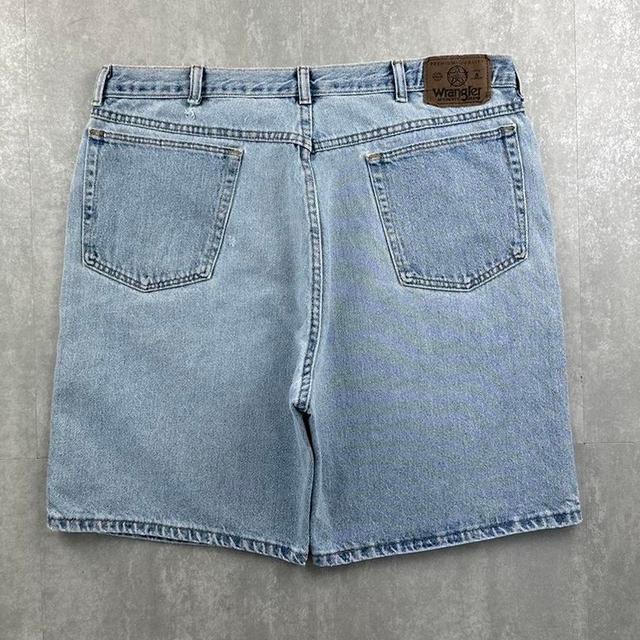 Wrangler Men's Shorts - Blue/Navy - 36" on Productcaster.