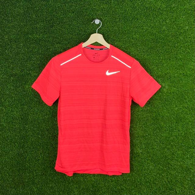 Nike Men's T-shirt - Pink/Red - S on Productcaster.