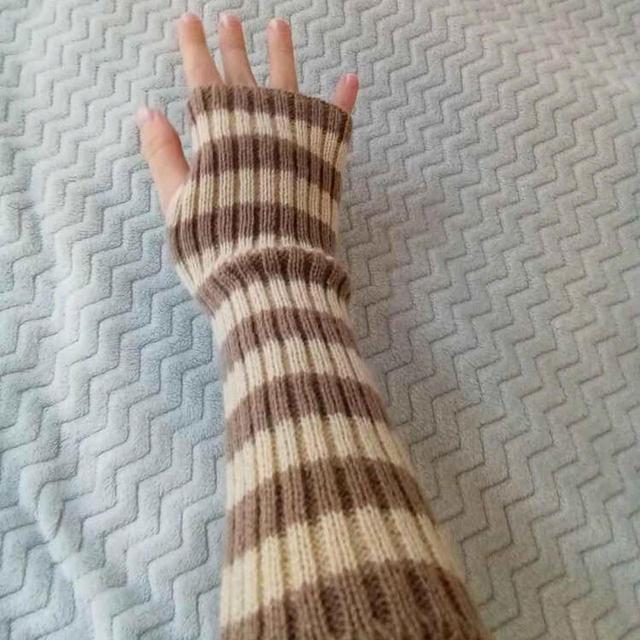 Preloved Women's Gloves - Brown/Cream on Productcaster.