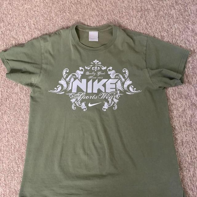 Nike Men's T-shirt - Green/Khaki - L on Productcaster.