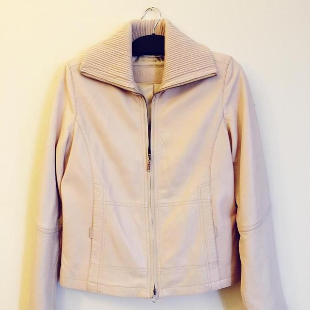 Women's Jacket - Cream - M on Productcaster.