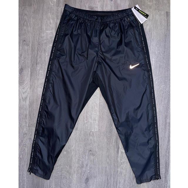 Nike Men's Sweatpants - Black - M on Productcaster.