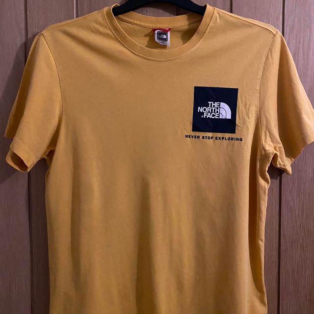 The North Face Men's T-shirt - Yellow - M on Productcaster.