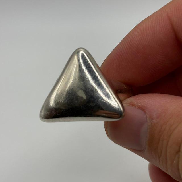 Reclaimed Vintage Men's Ring - Silver/Grey on Productcaster.