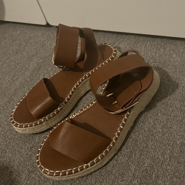 Women's Sandals - Brown/White - UK 4 on Productcaster.