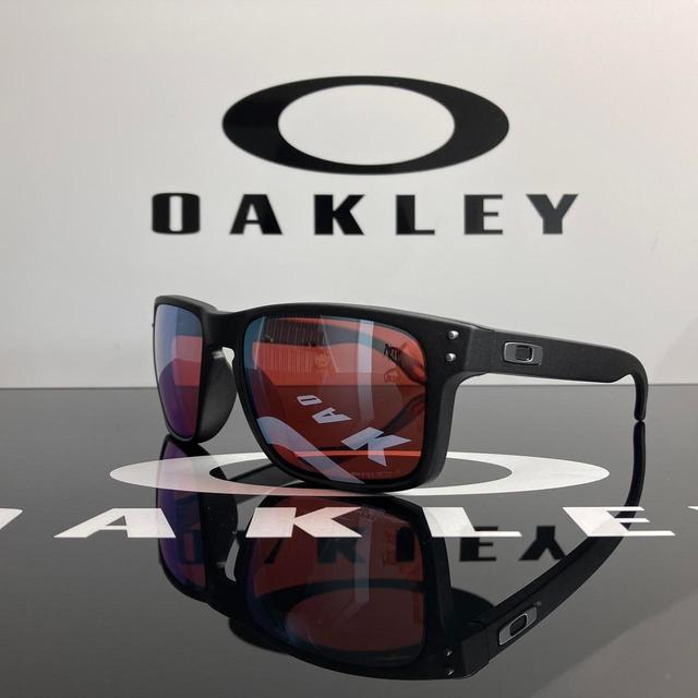 Oakley Men's Square Sunglasses - Silver on Productcaster.