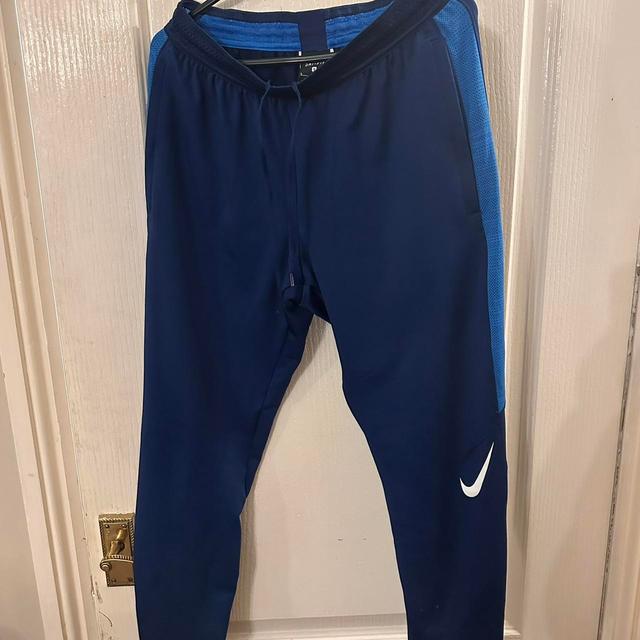 Nike Men's Sweatpants - Blue/Navy - S on Productcaster.