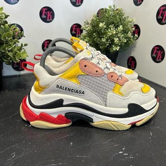 Balenciaga Women's Trainers - Multi - UK 3 on Productcaster.