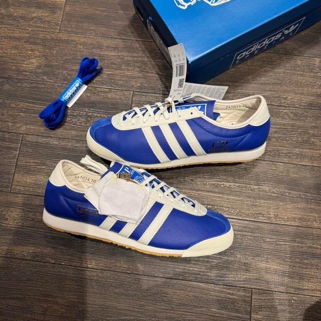 Adidas Men's Trainers - Blue - UK 10 on Productcaster.