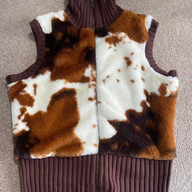 Urban Outfitters Women's Gilet - Brown/Multi - M on Productcaster.