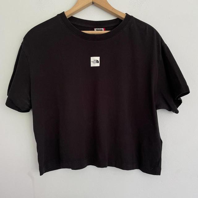 The North Face Women's Crop top - Black - M on Productcaster.