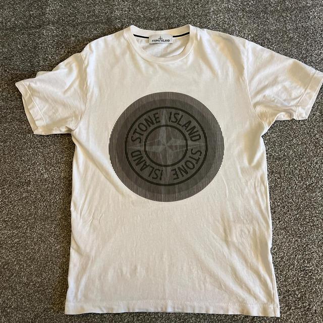 Stone Island Men's T-shirt - White/Green - S on Productcaster.