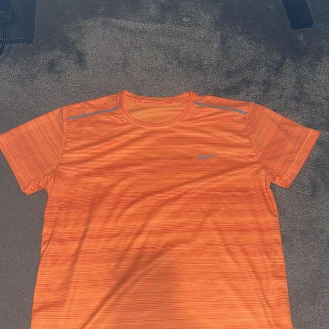 Nike Men's T-shirt - Orange - M on Productcaster.