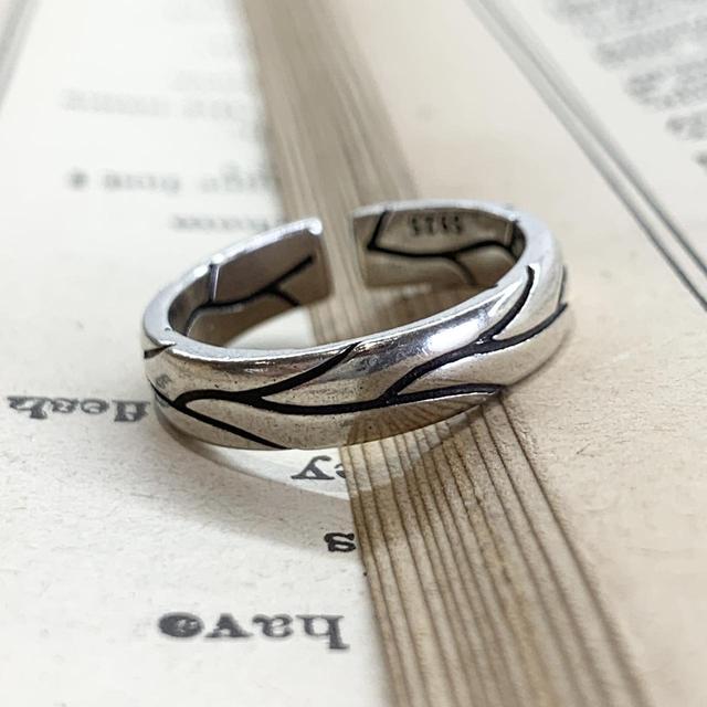 Women's Ring - Silver on Productcaster.