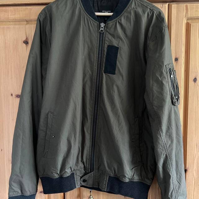 New Look Men's Bomber Jacket - Khaki - L on Productcaster.