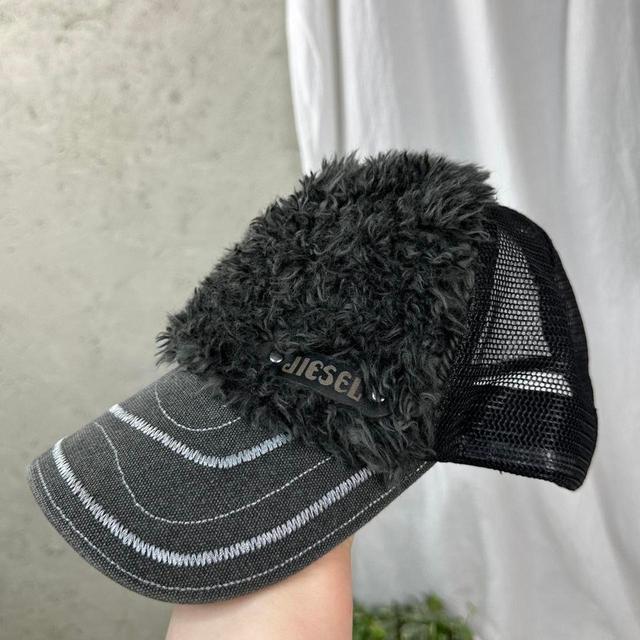 Vintage Women's Hat - Black on Productcaster.