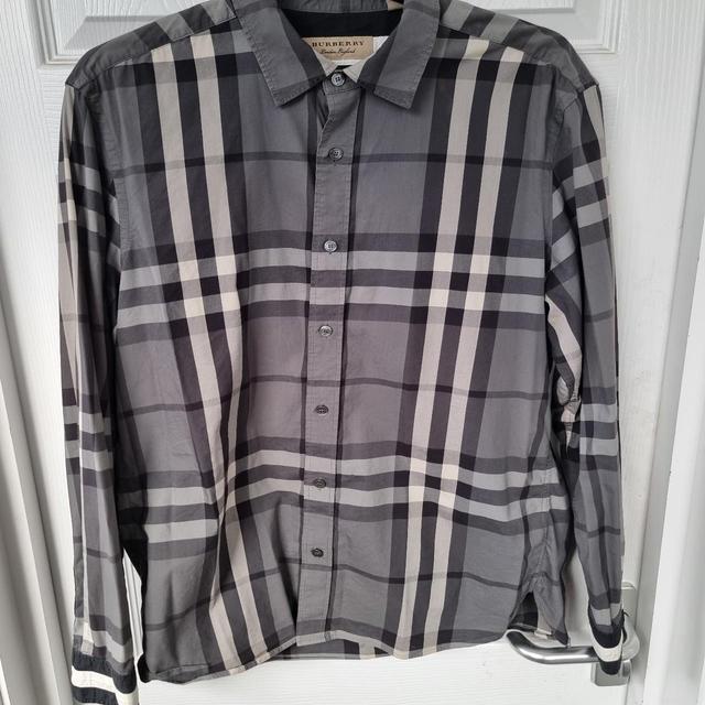 Burberry Men's Shirt - Black/Grey - L on Productcaster.