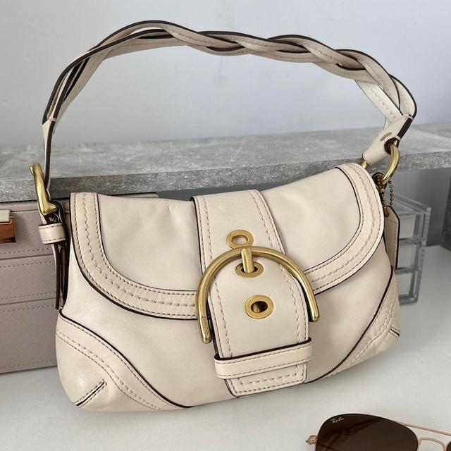 Coach Women's Shoulder bags - Cream/Gold on Productcaster.