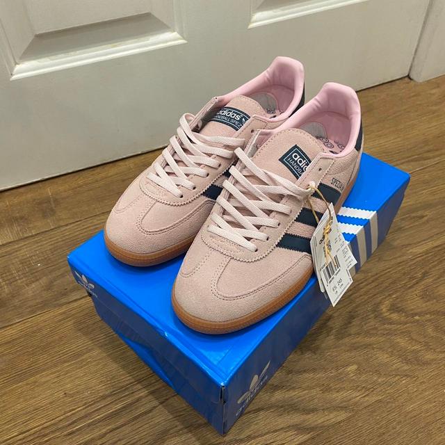 Adidas Women's Trainers - Pink - UK 6.5 on Productcaster.