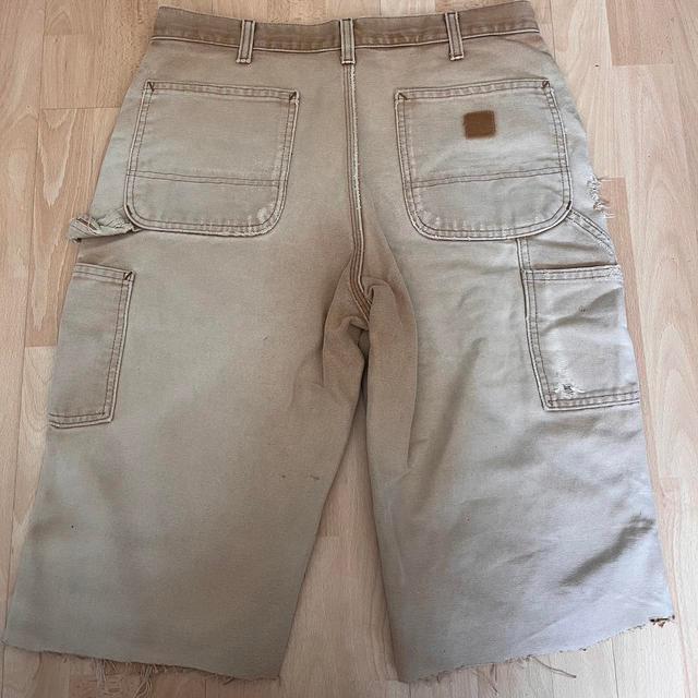 Carhartt Men's Shorts - Tan - 32" on Productcaster.