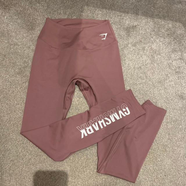 Gymshark Women's Leggings - Pink/Purple - S on Productcaster.