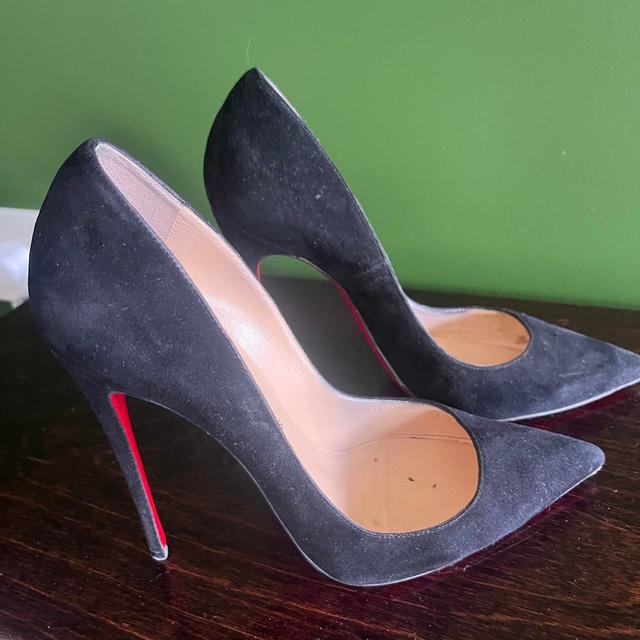 Christian Louboutin Women's Courts - Black - UK 5 on Productcaster.