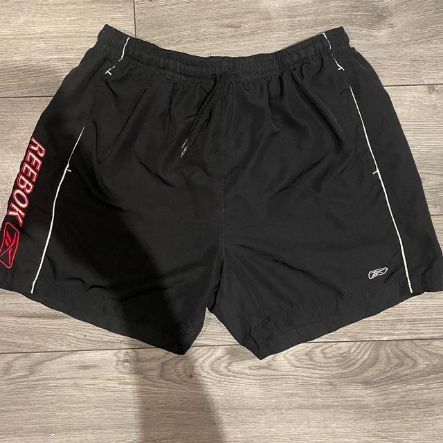 Reebok Men's Shorts - Black/Red - XL on Productcaster.