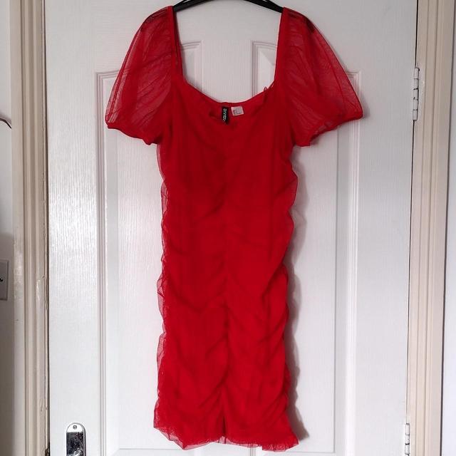 H&M Women's Mini Dress - Red - L on Productcaster.