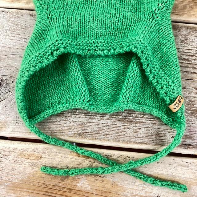 Handmade Women's Beanies - Green on Productcaster.