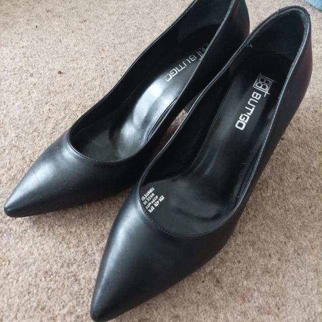 Preloved Women's Footwear - Black - UK 6 on Productcaster.