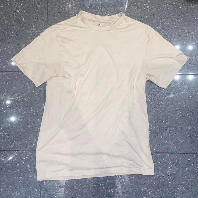 H&M Men's T-shirt - Cream/Tan - S on Productcaster.